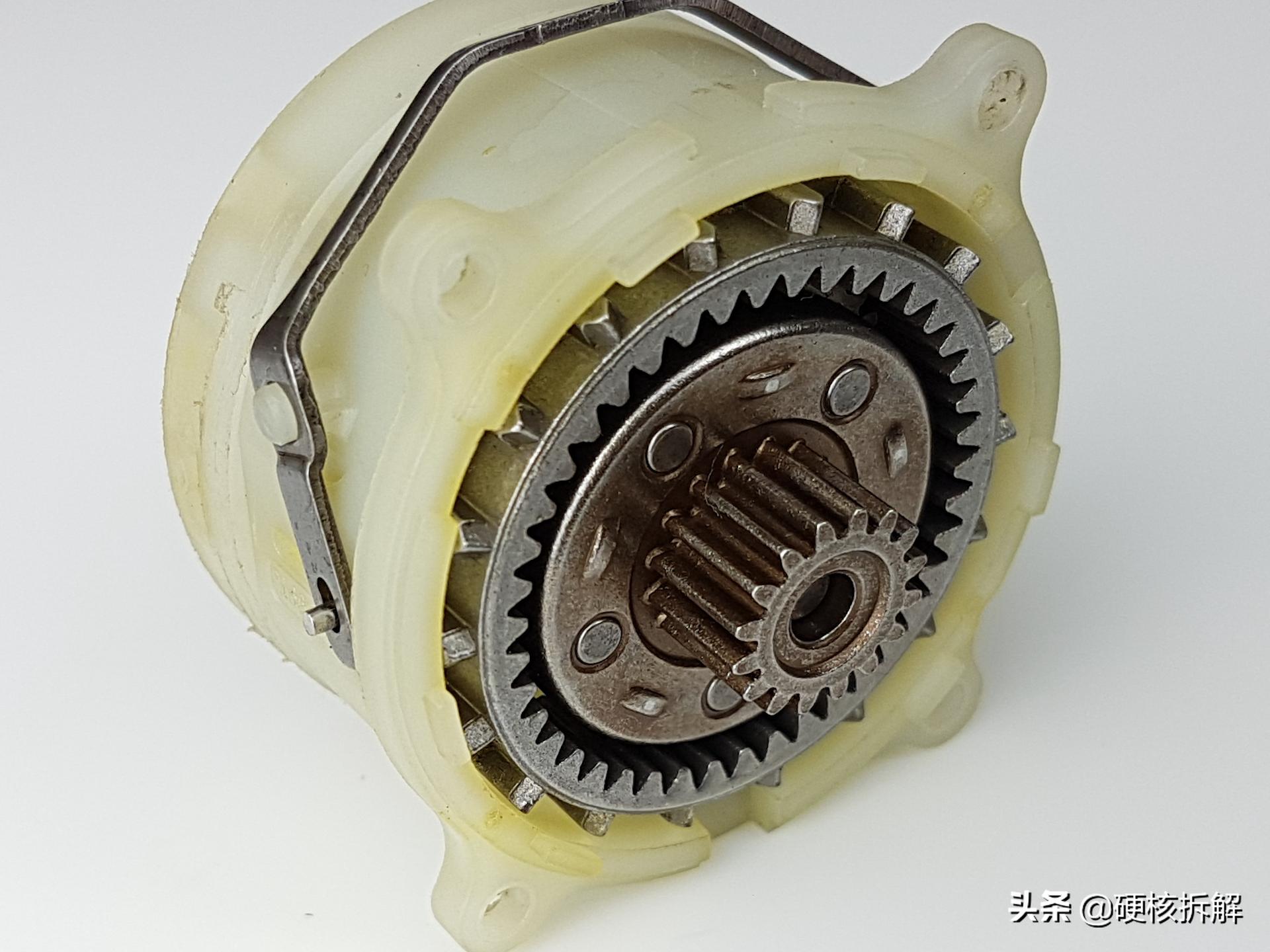 博世电钻齿轮拆解视频,博世电钻装配