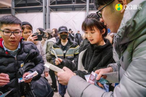 QQ音乐新春送福利，带粉丝空降《将夜2》拍摄现场