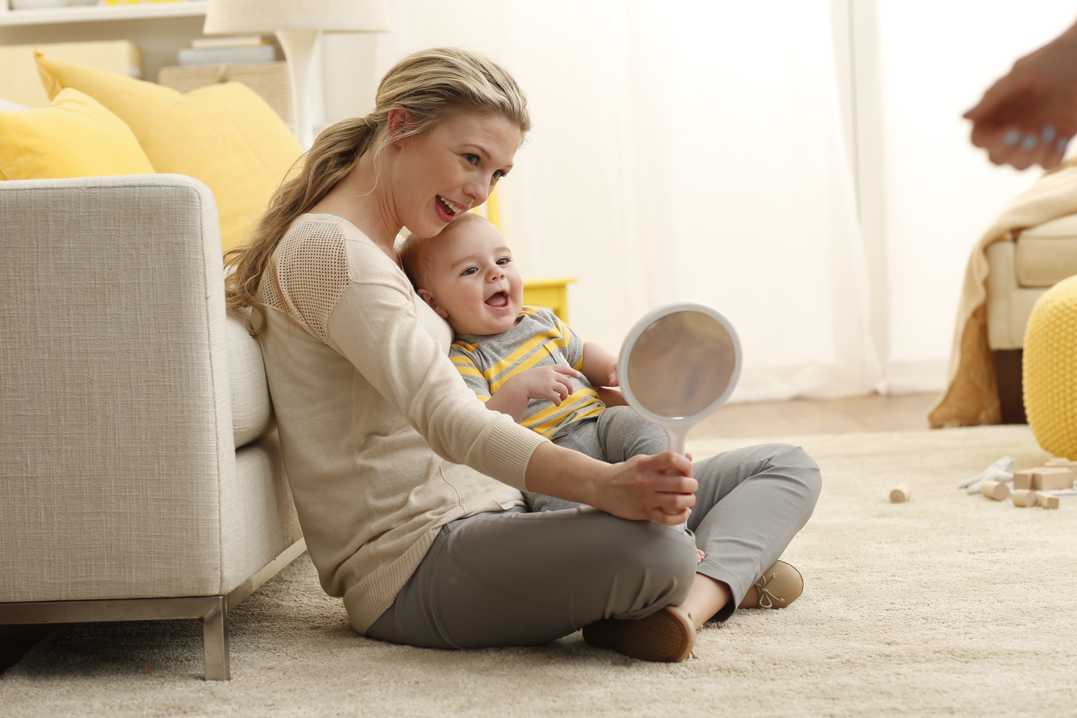 小宝宝总是消化不良怎么办,奶粉消化不良最快解决方法婴儿