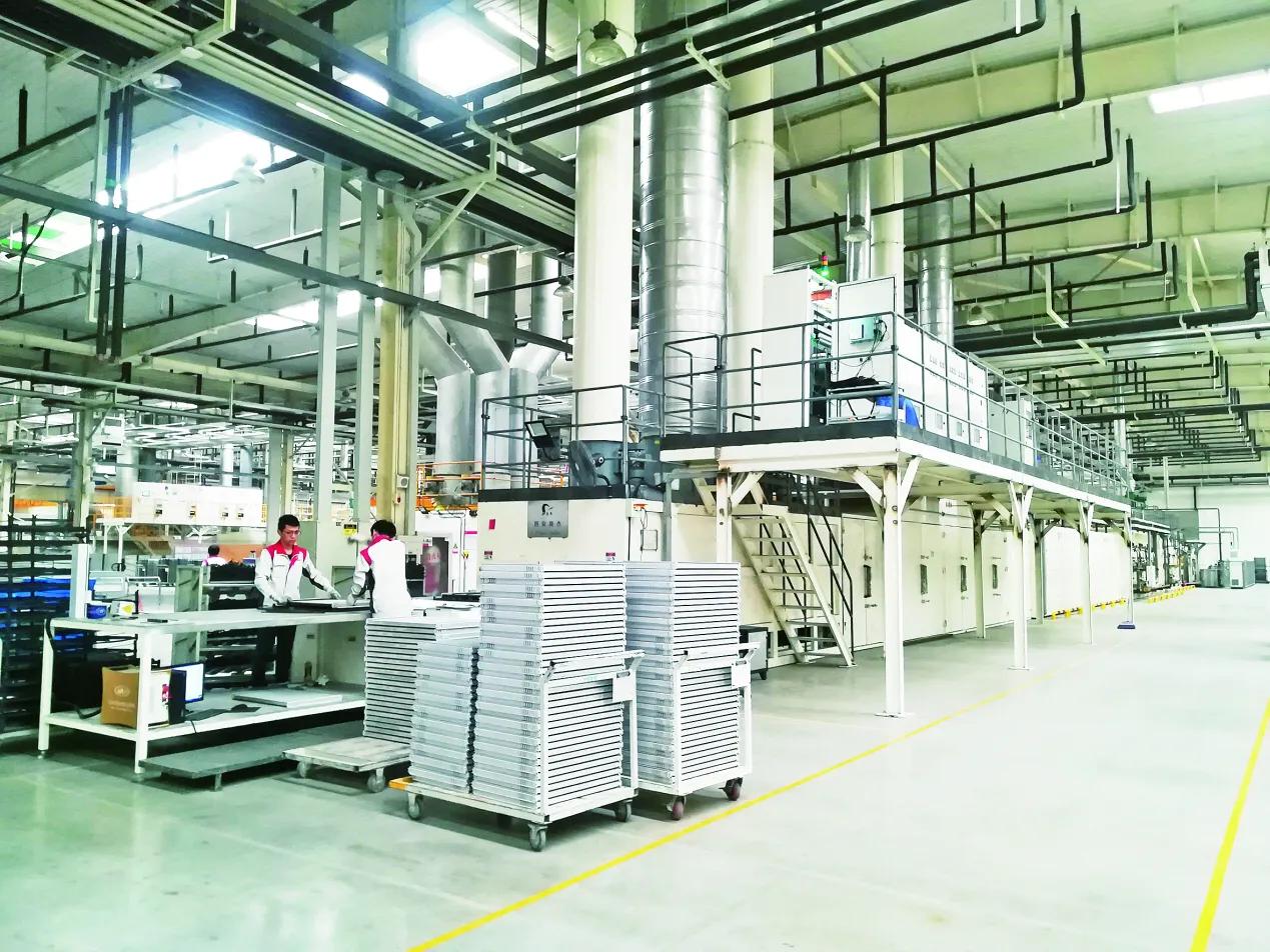 坚持自主创新的决心与能力,坚持科技创新自主创新