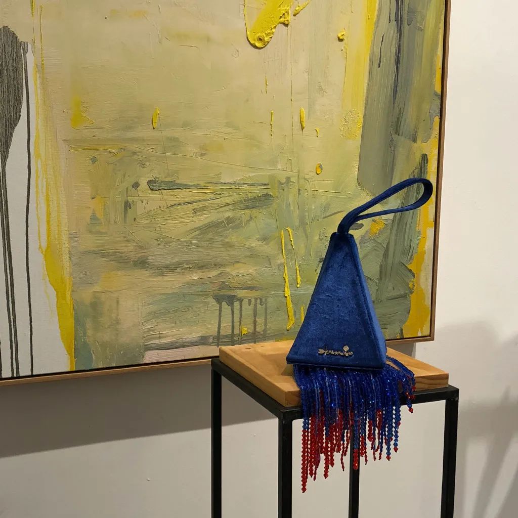 KrisXu：一个被UFO带来的国内设计师品牌包