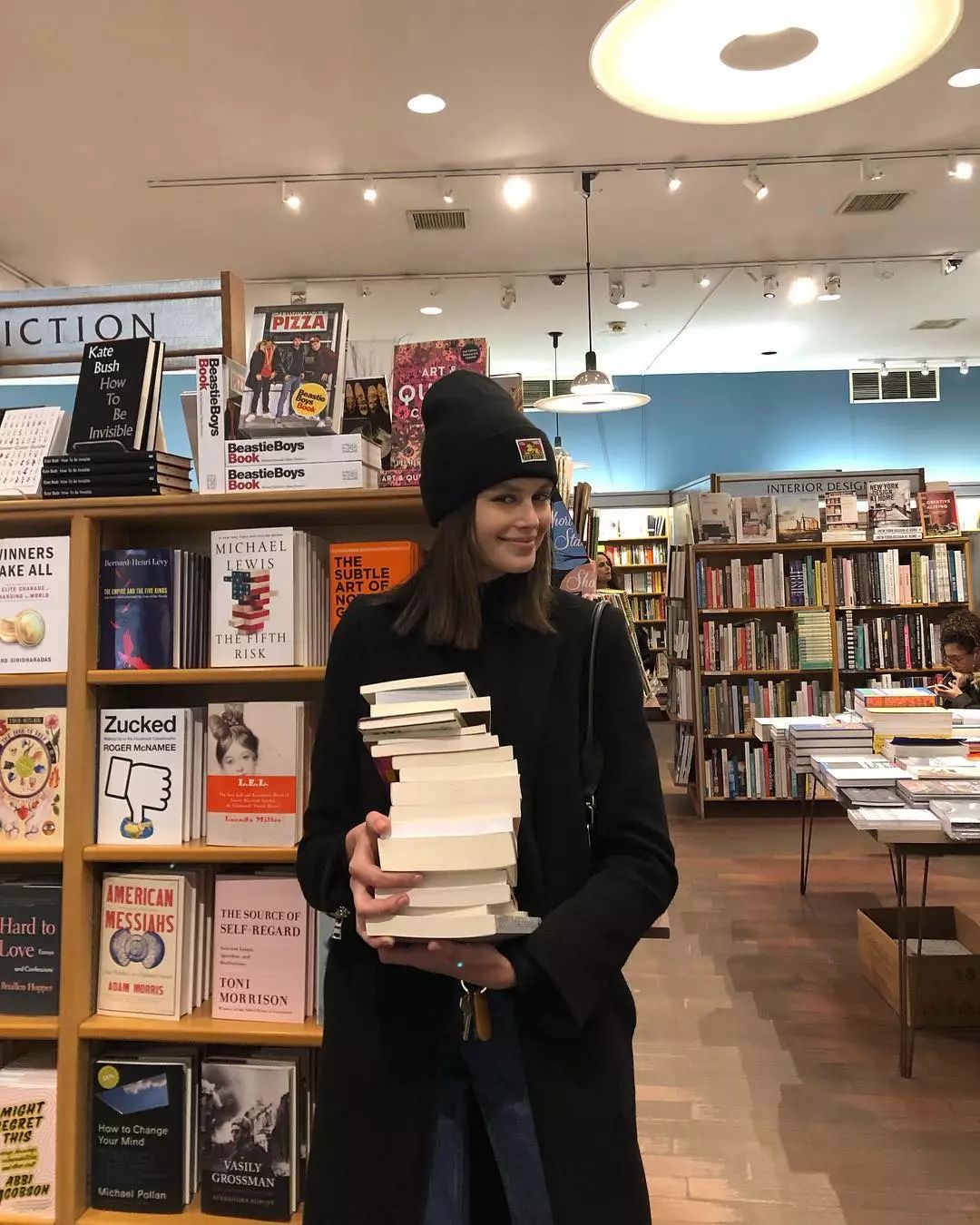 教你100元变身梦幻九头身KaiaGerber