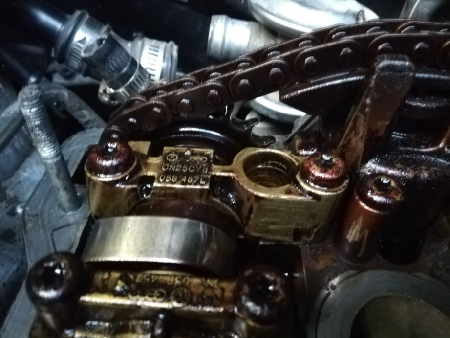 汽车加速发动机声音大是什么原因,红旗h5发动机声音大是怎么回事