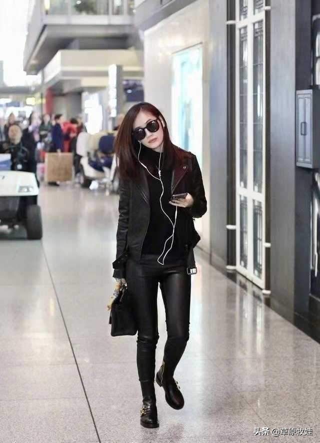 马蓉现身机场西装,马蓉皮衣机场图片