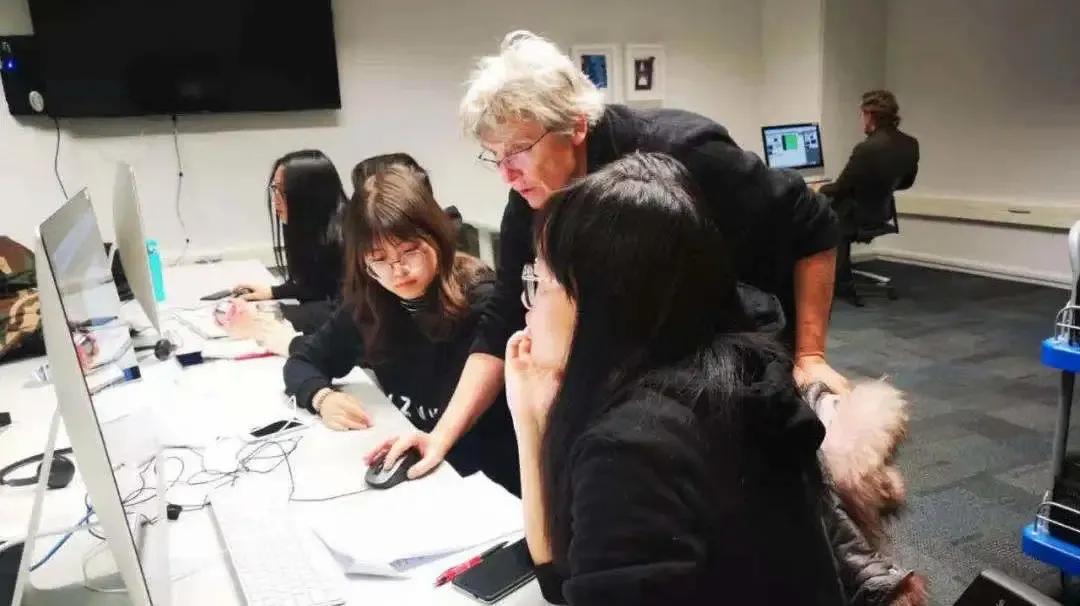 新西兰总理访问中国,新西兰总理到访公安大学