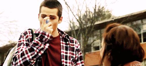 脖子像被人掐住喘不过气怎么回事,感觉脖子被掐住喘不上气来怎么办