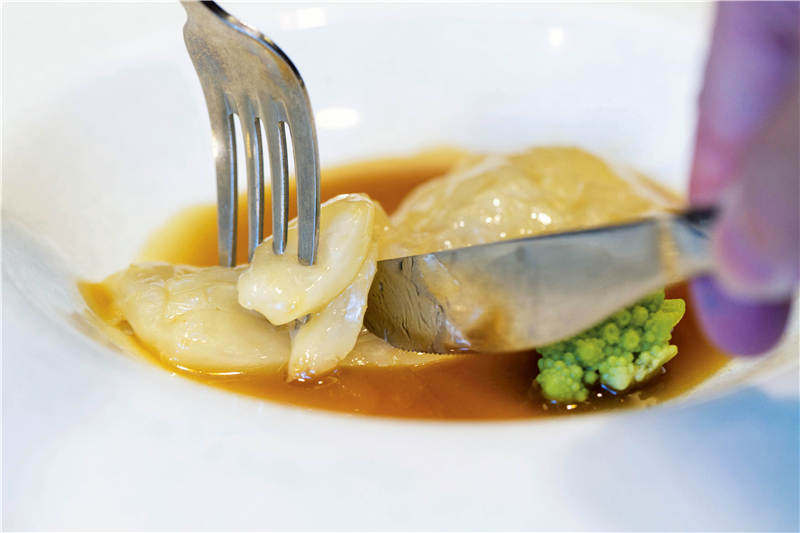 潮汕的鱼胶甜的,潮汕高档名菜鱼胶