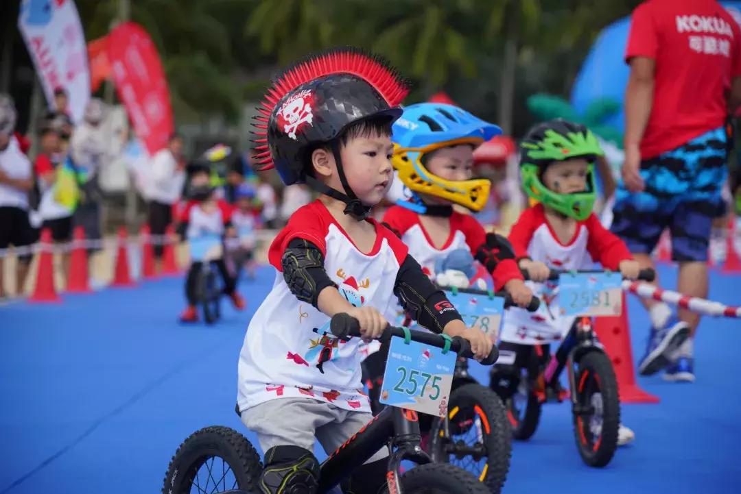 萌趣|来自全国650个萌娃在石梅湾艾美上演沙滩平衡车狂欢