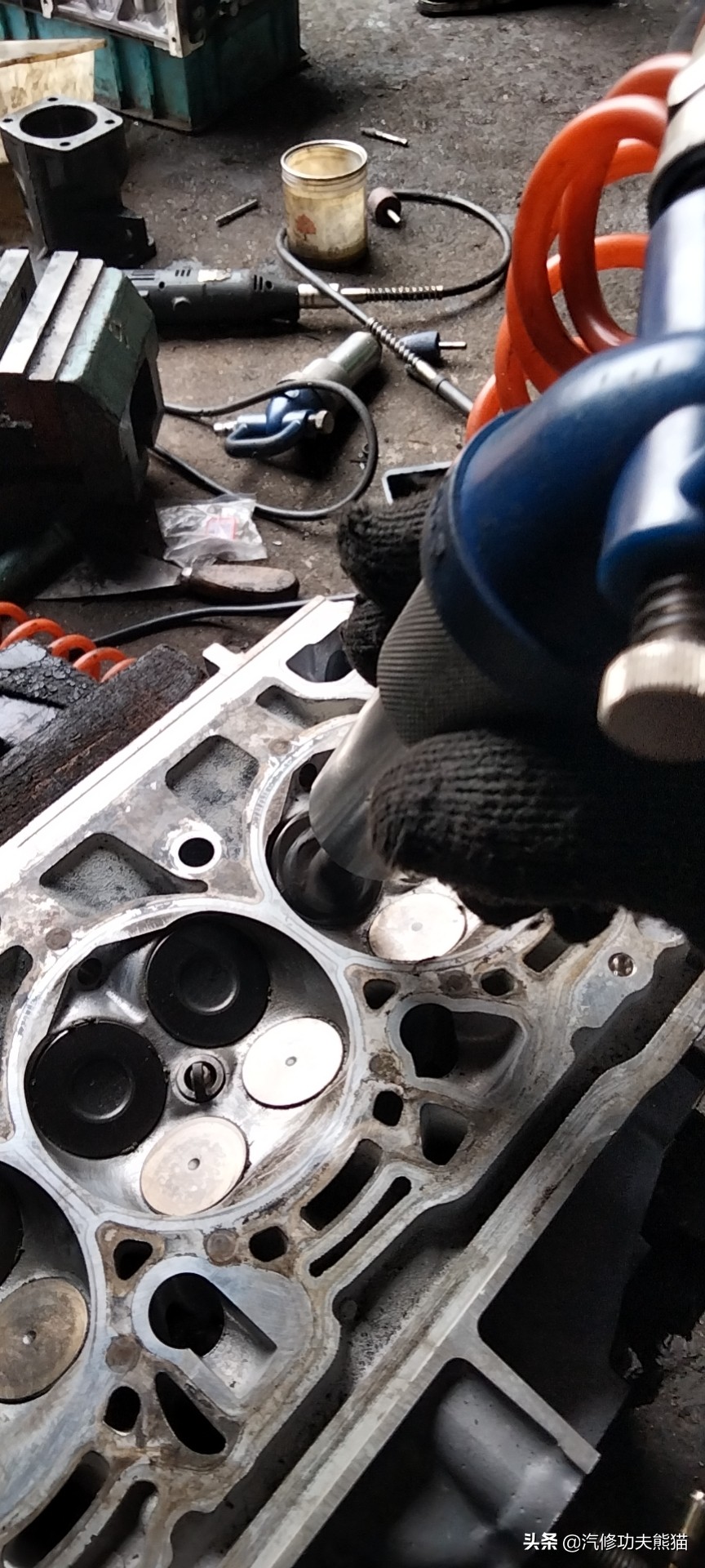 奥迪第三代ea888怎么还烧机油,奥迪的三代ea888烧机油吗