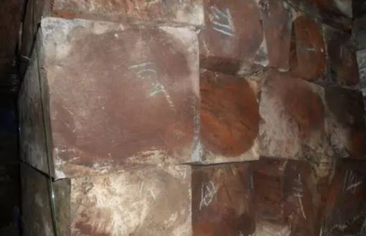 微凹黄檀和交趾黄檀的区别,交趾黄檀与微凹黄檀的区别