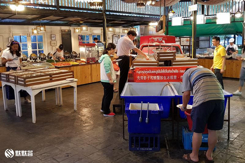 芭提雅海鲜之烤虾,泰国吃货吃虾