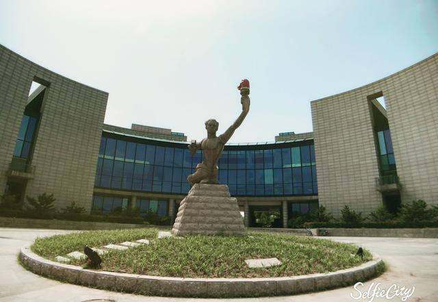 「大学对对碰」江南大学VS中国矿业大学，分别有何特点，如何选择