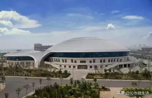 红凤巢玉如意……吸睛的二青会场馆，各个皆风景