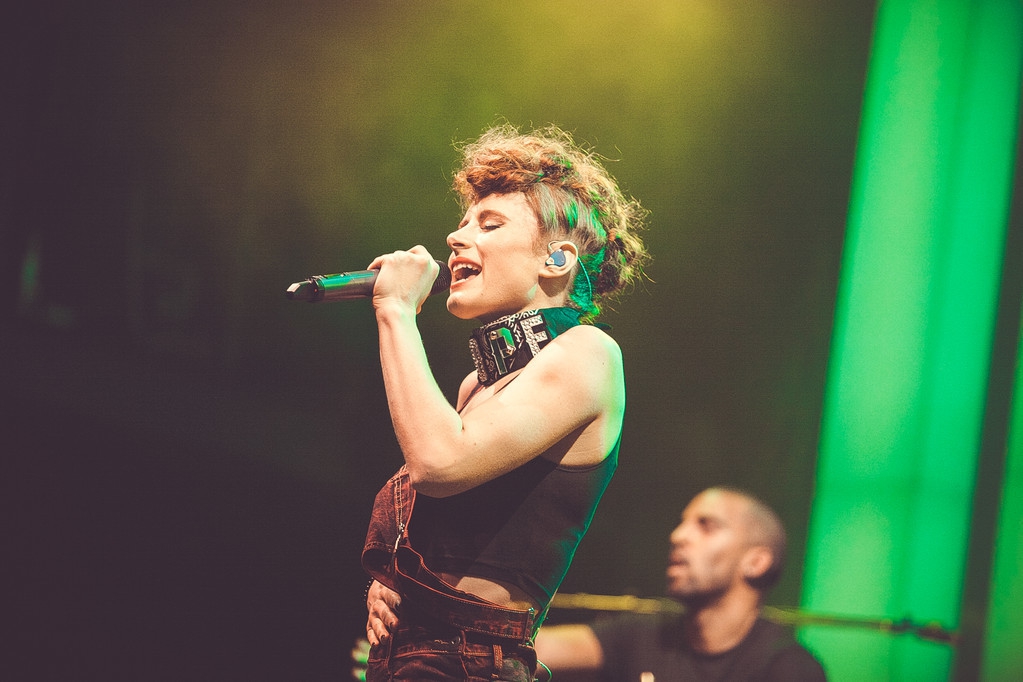 练嗓子的方法和技巧,练嗓子发声的方法