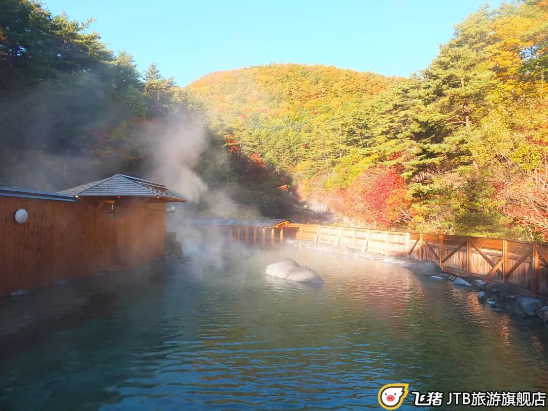 日本北海道可泡温泉可滑雪的宾馆 (可以滑雪又可以泡温泉的度假酒店)