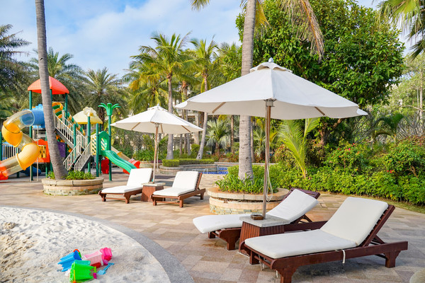 三亚适合拍照的高级酒店,三亚这家民宿拍照也太美了