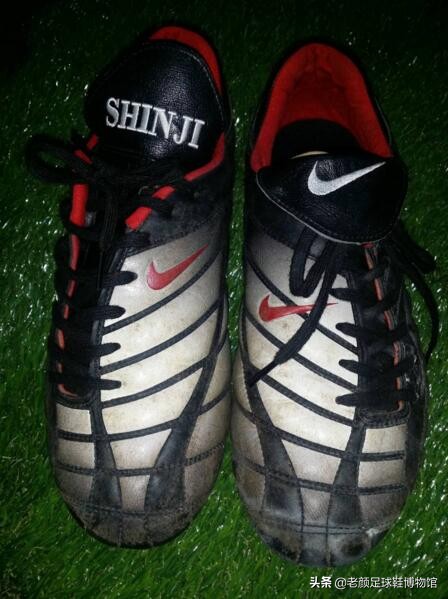梅西夺大力神杯球鞋价值,梅西美洲杯签名球鞋