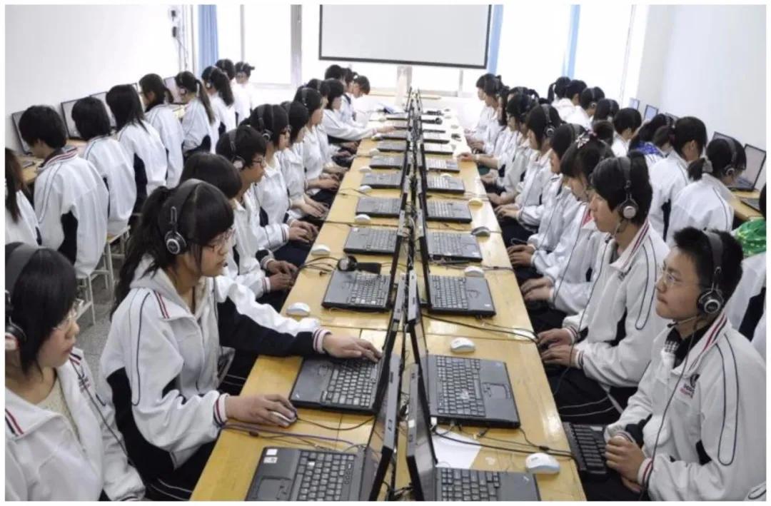 只争朝夕，不负韶华——开封市信息工程学校线上巡礼