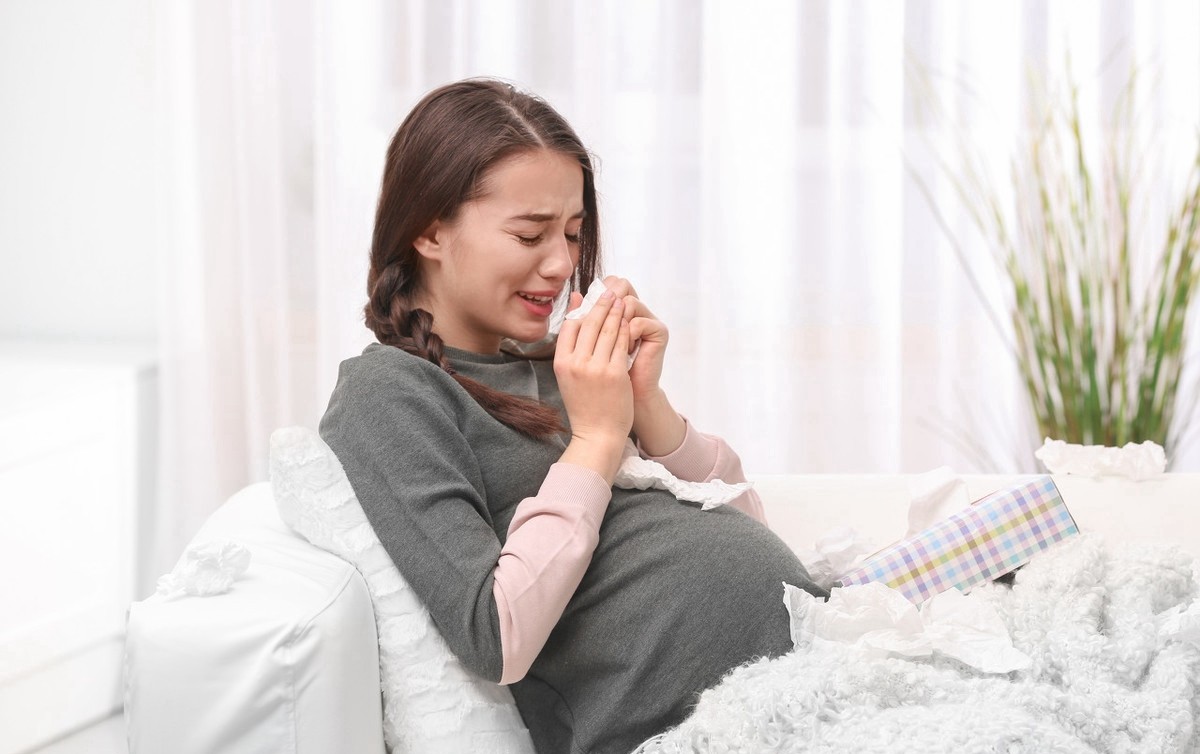 孕期为什么裤头老是湿湿的像尿,孕期裤子总是湿湿的尿臭味咋办