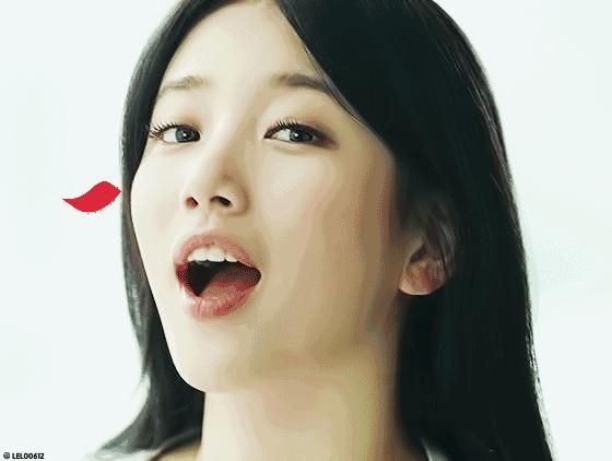 买了好多香奈儿和迪奥,买了一堆香奈儿迪奥