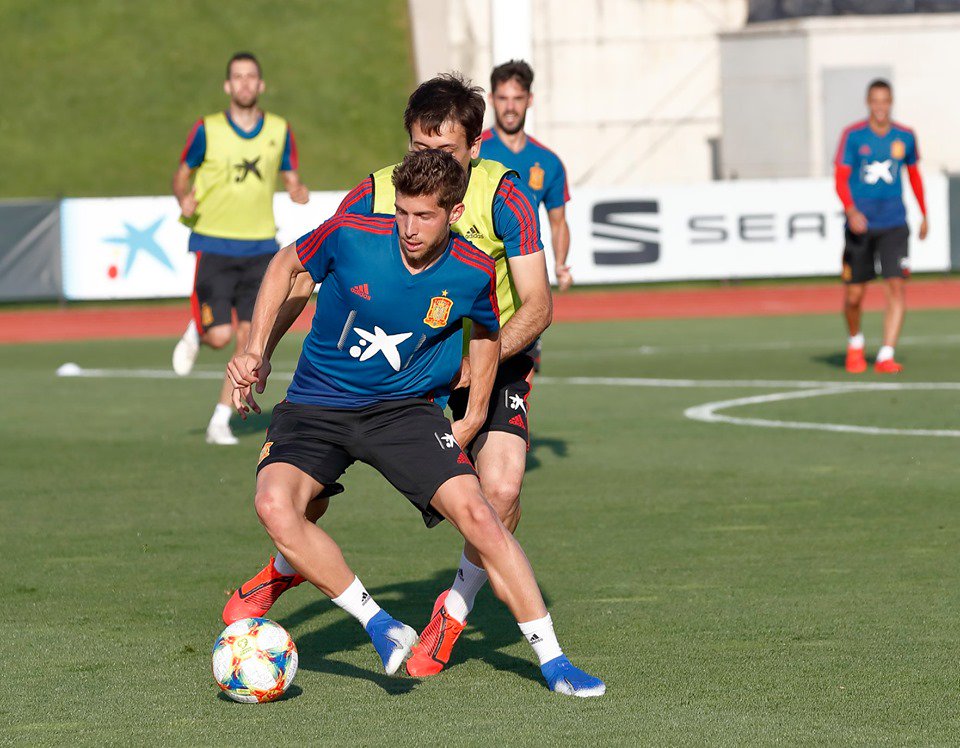 巴萨发布公告内马尔,巴萨发布新赛季球衣