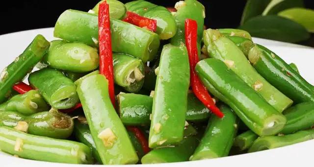 最适合夏天吃的凉拌菜都有哪些,夏天必备的各种花样凉拌菜