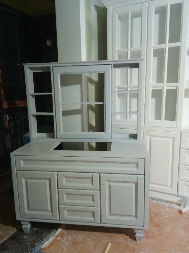 实木打柜子刷什么油漆好,柜子喷漆和刷漆区别效果图片