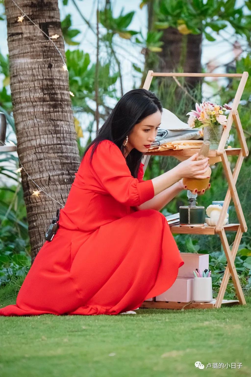 被秦海璐穿过的那些牌子,简直就是中年姐姐穿搭的模版