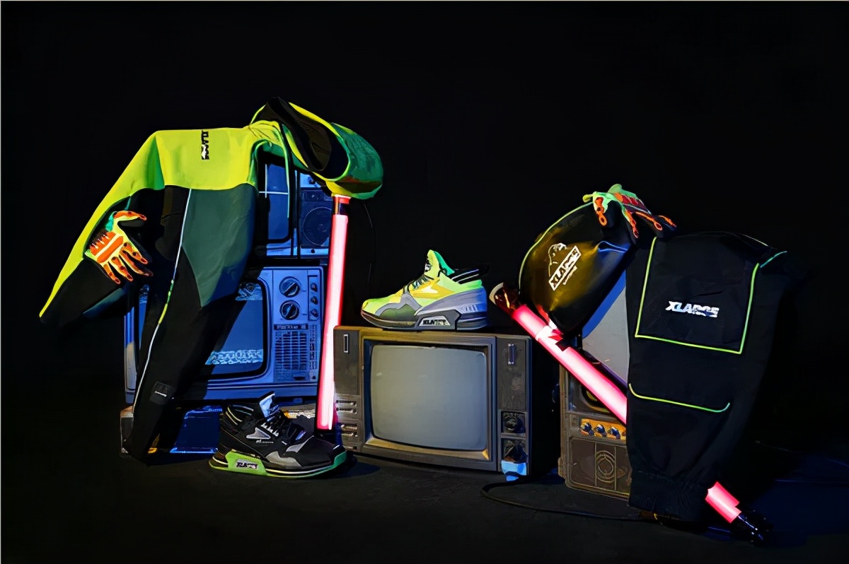 李宁logo换安踏,安踏logo和李宁logo