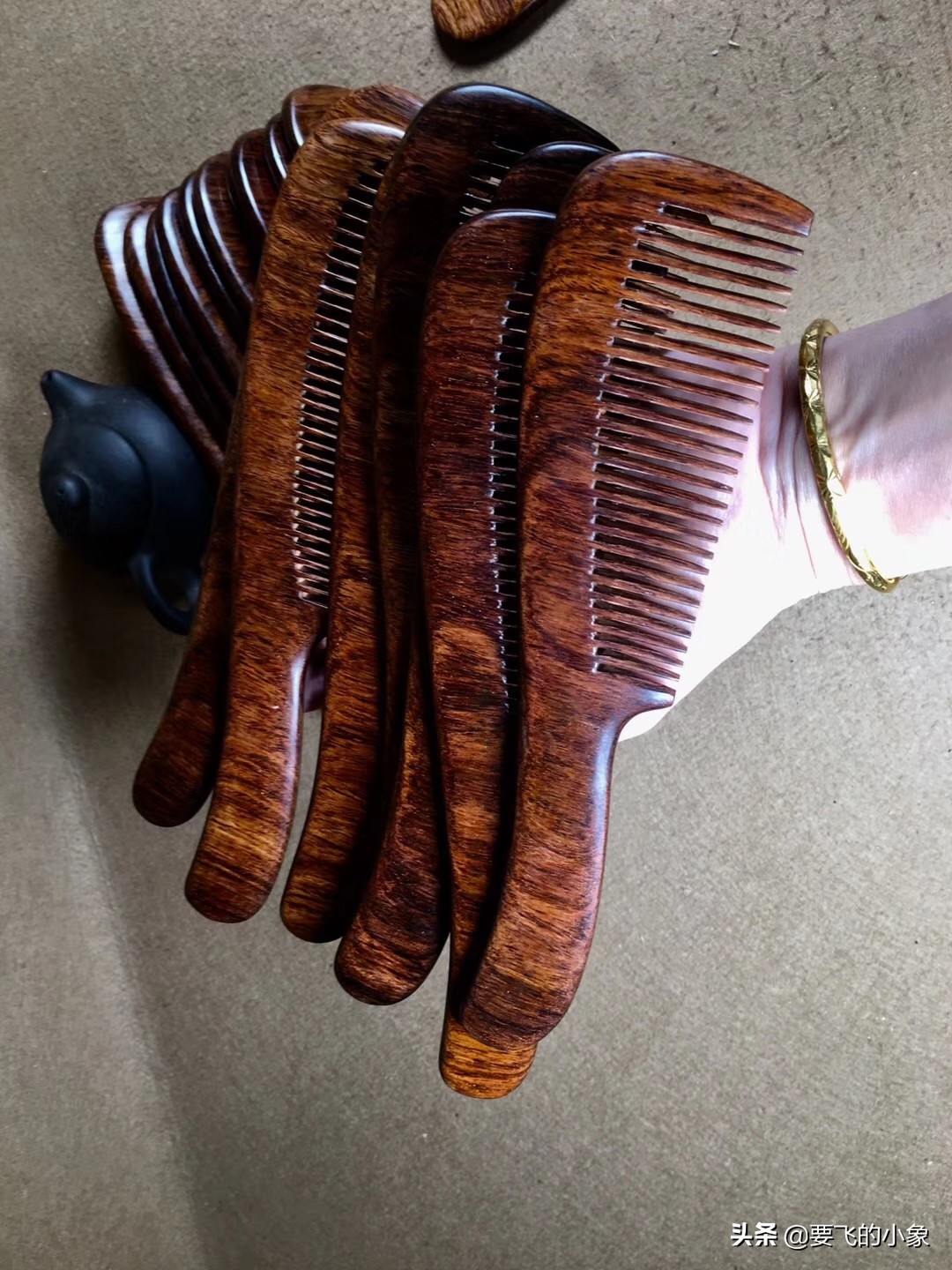 黄花梨的木梳,黄花梨木梳有什么好处