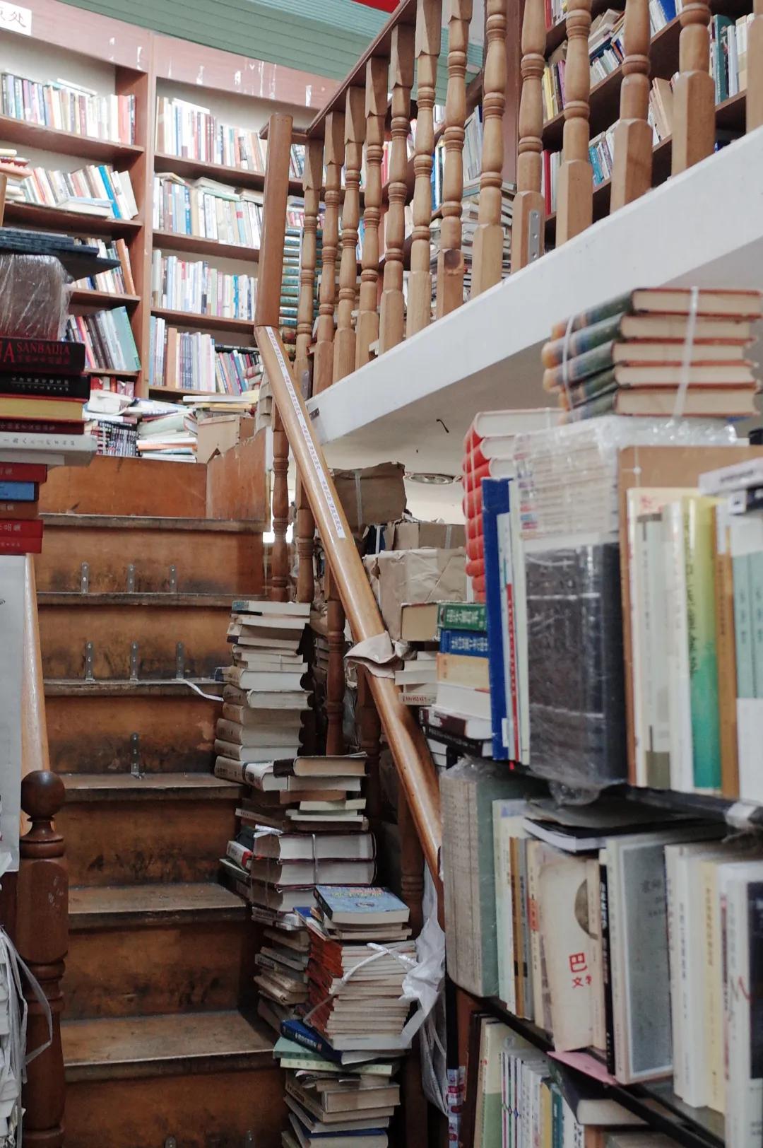 上海二手书哪里有售,上海二手书便宜市场