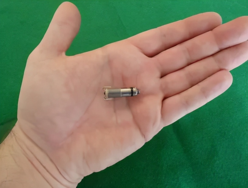 心脏起搏器对房颤患者有帮助吗,房颤除颤器