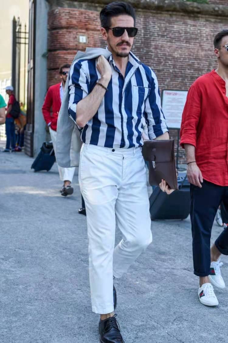 条纹衬衫如何内搭男装好看,条纹衬衫怎么穿才能时髦每日穿搭