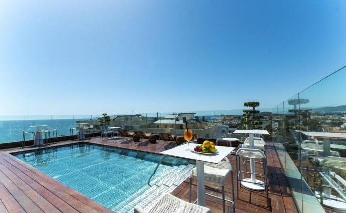 足球明星和流量明星,足球明星跨界