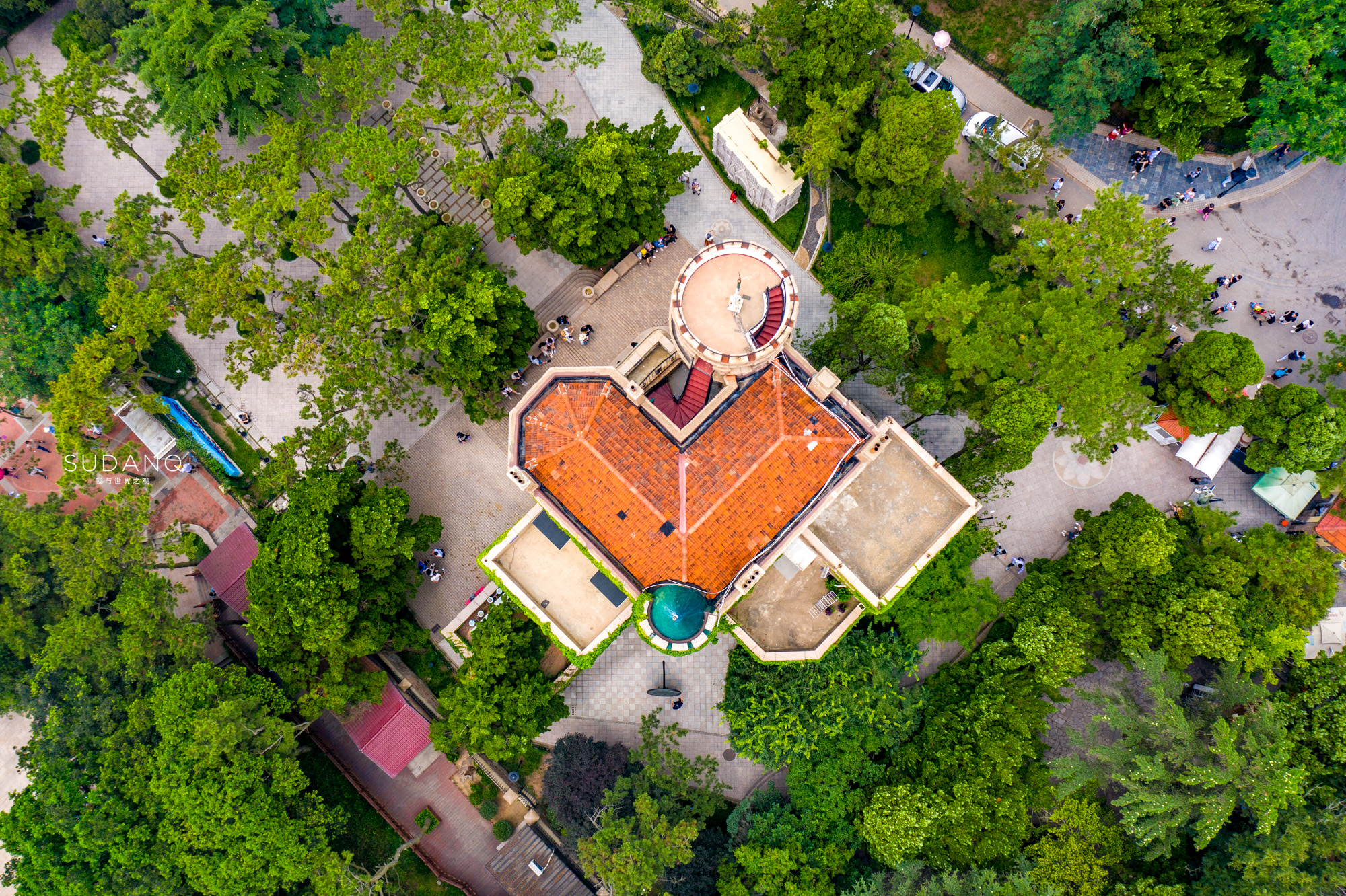 青岛是山东的省会,青岛经济超过山东的城市