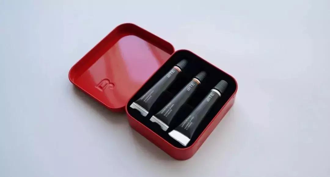 25支秋冬唇膏大型测评｜越搽越干？唇炎？最佳口红打底？