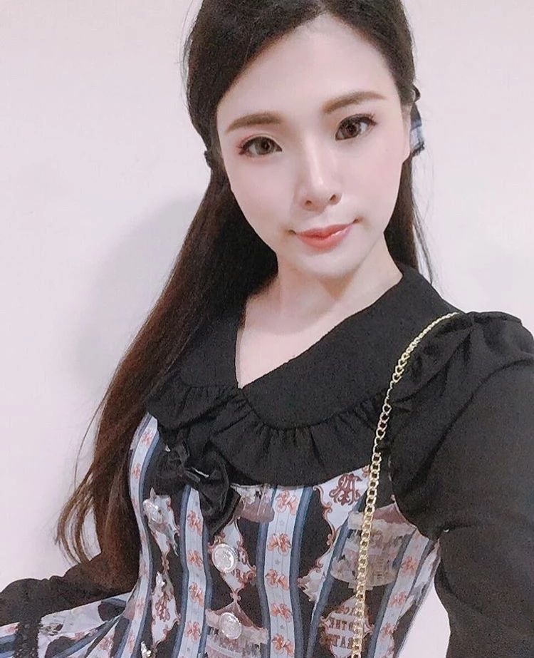 澶ч緞lo濞樻礇涓藉,lo濞樻渶鍠滄鐨勬礇涓藉