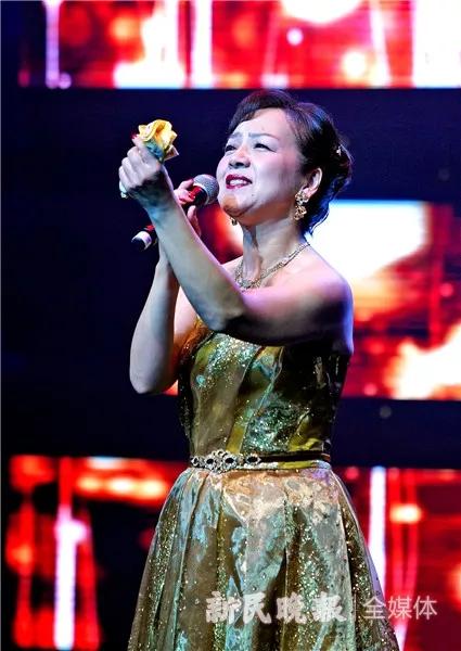 小鹿纯子扮演者死讯是真的吗,小鹿纯子演员近况