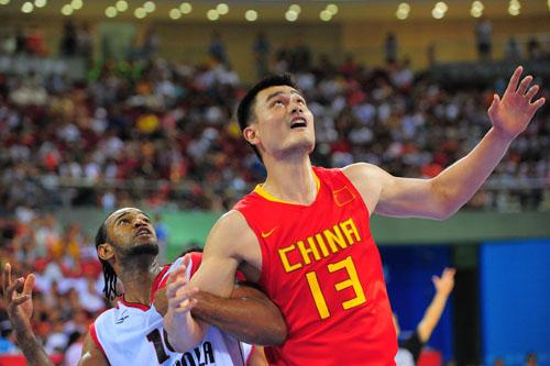 王治郅08年奥运会场均拿下7.7分，朱芳雨8分，姚明和阿联是这数据