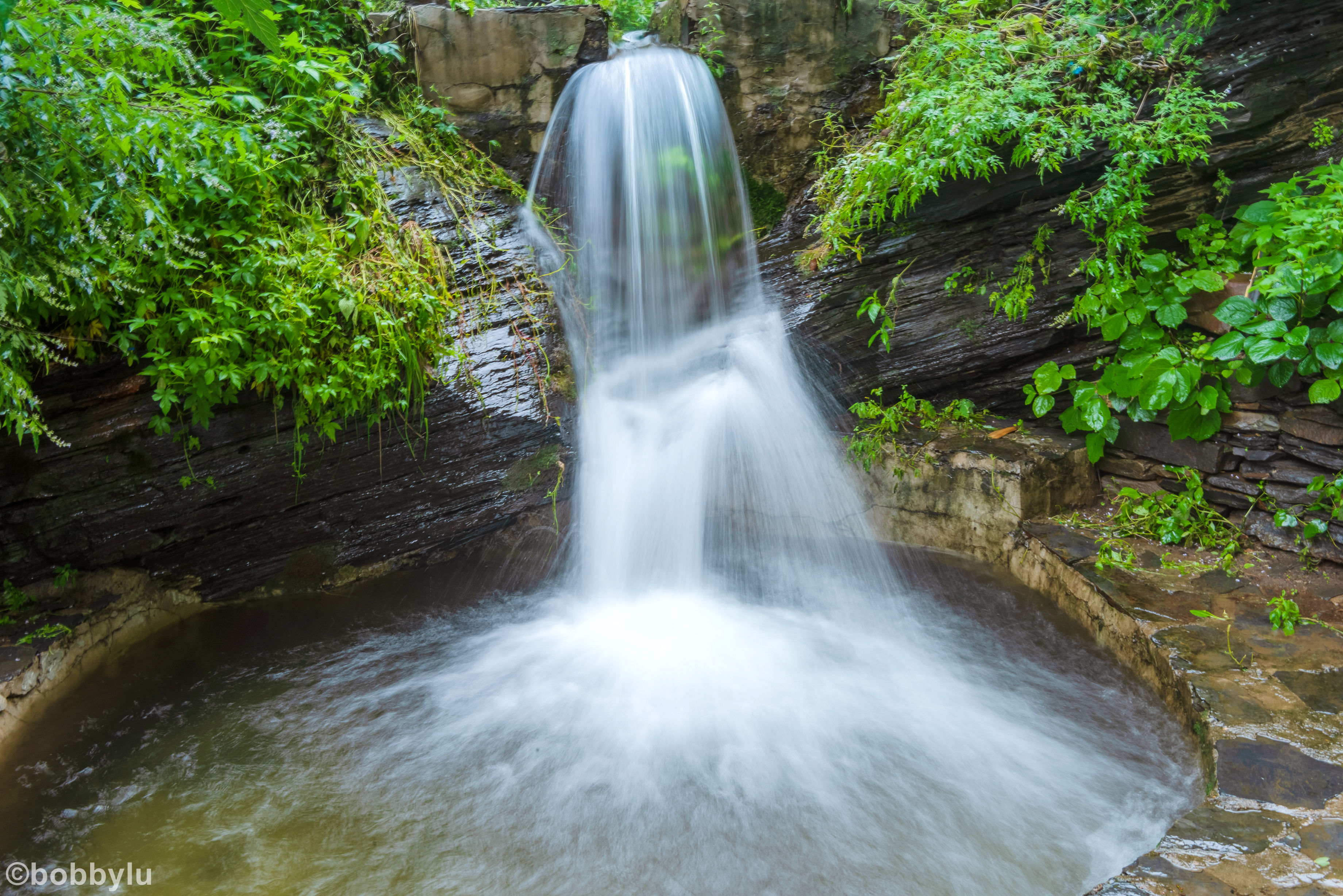 隐藏在深山里的网红景点,隐藏深山古村堪称世外桃源