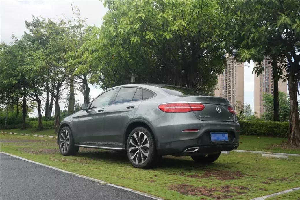 奔驰glccoupe2024款深度体验,奔驰glccoupe测评
