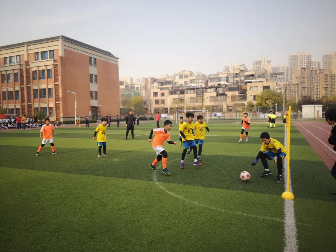 泰达实验2022毕业生,足球少年未来可期