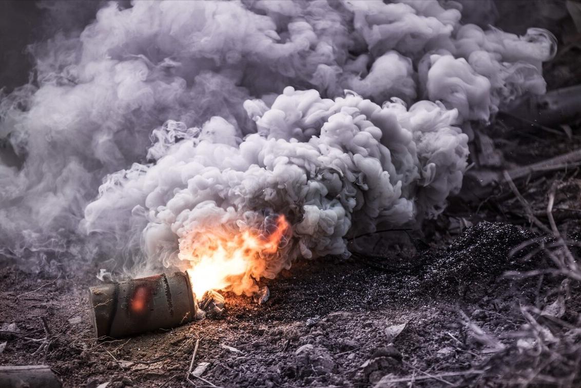 2004年深圳买地建房,在深圳买下28套房后来他怎样了