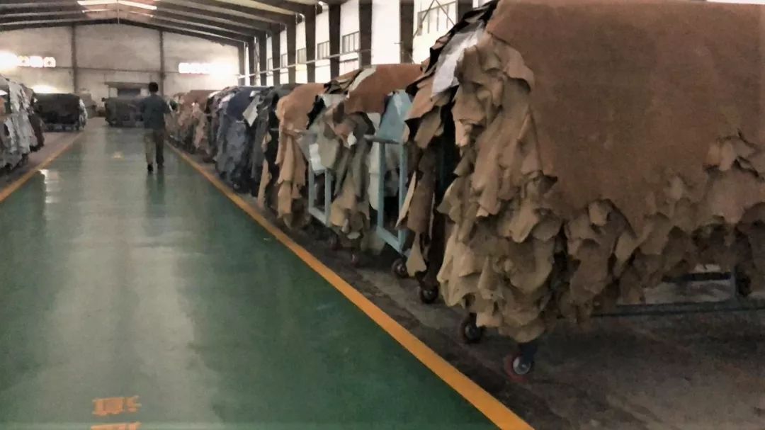 家具卖场内幕,红星美凯龙家具代工厂