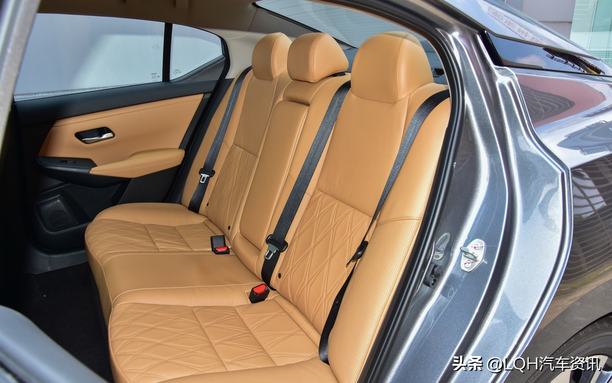 1.6l轩逸和1.2t卡罗拉哪个油耗低,14代轩逸1.6和卡罗拉1.8t动力对比