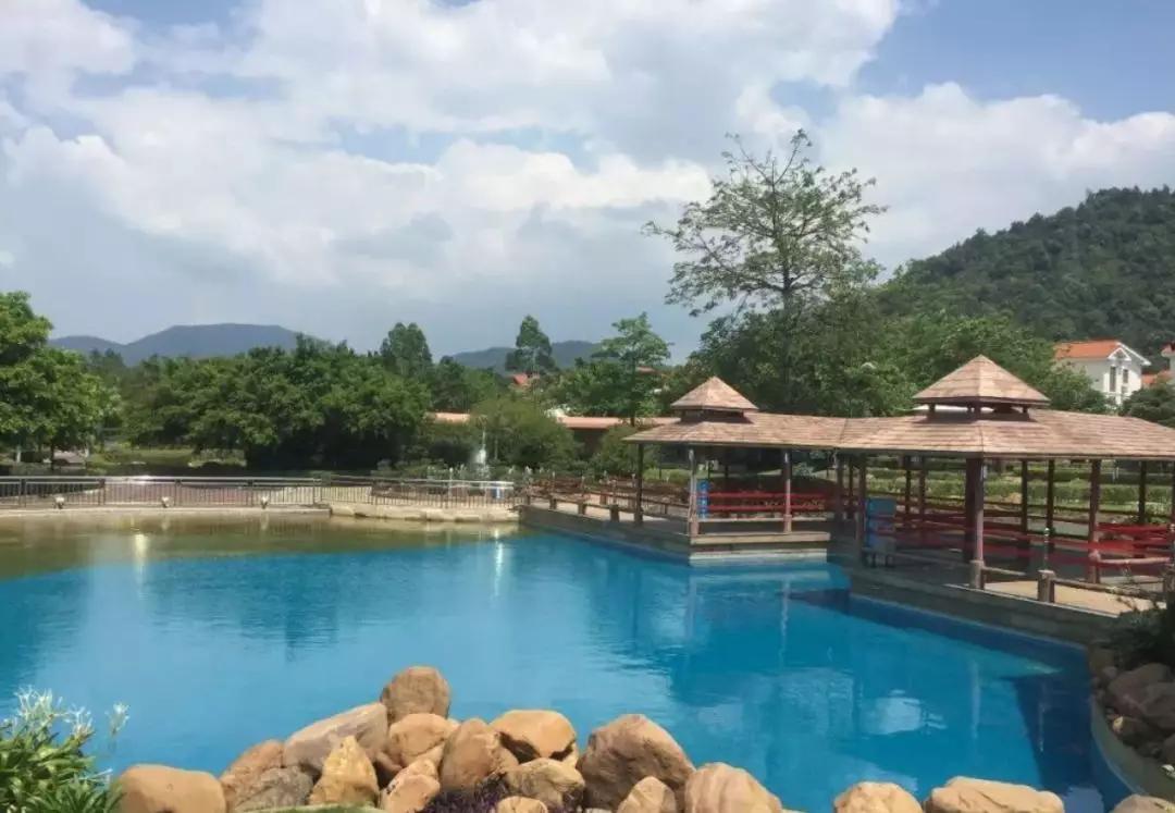 云南旅游泡温泉在哪里最好,去云南哪里泡温泉最好