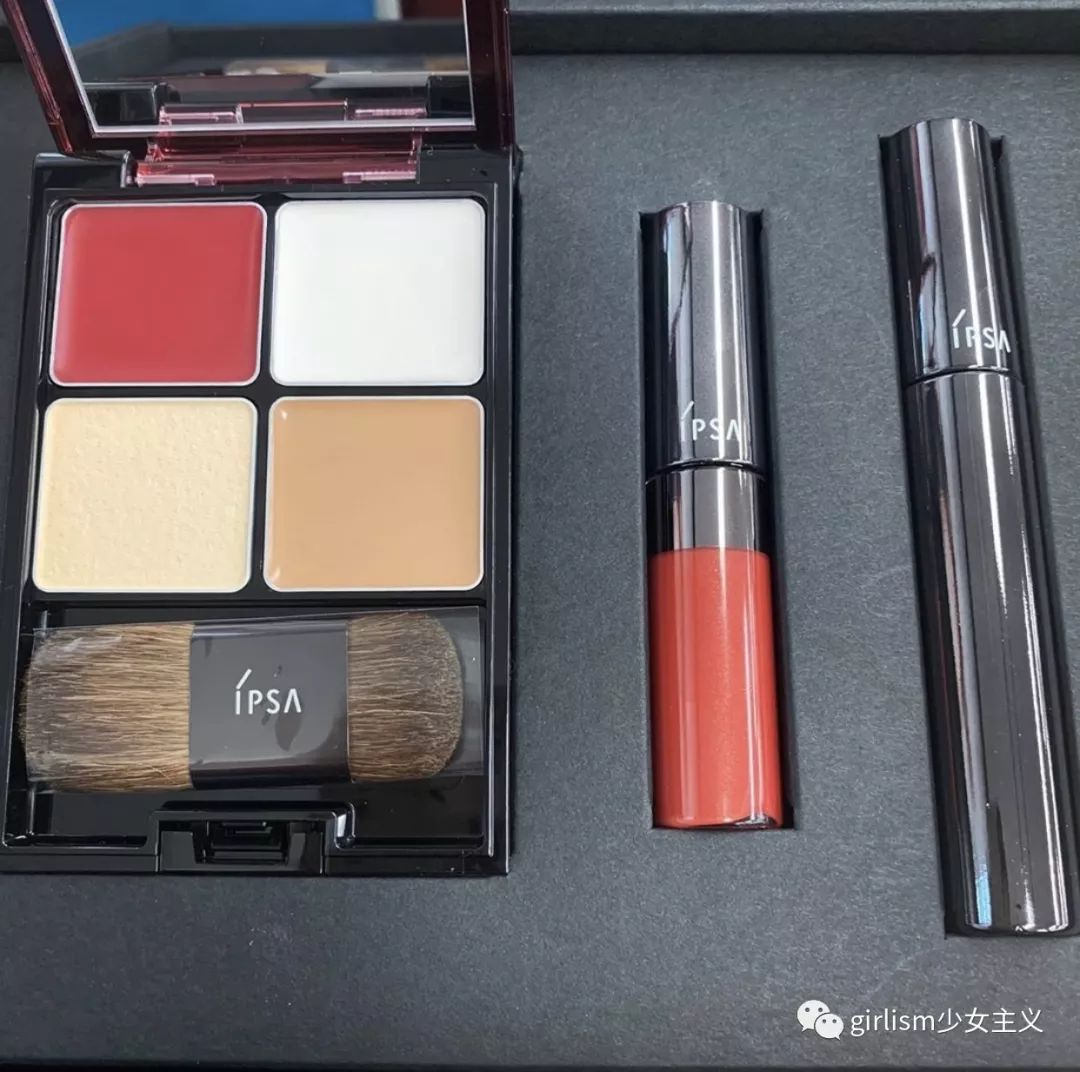 圣诞彩妆值得买吗,圣诞美妆来啦