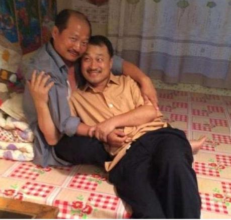 铁锹战神王老七,王老七直播狂躁