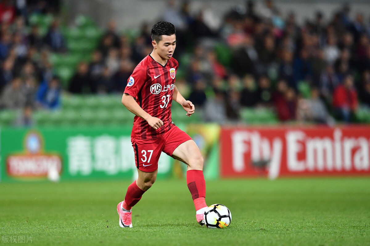 中国足球后防不可或缺之人,中国足球缺少有个性的球员