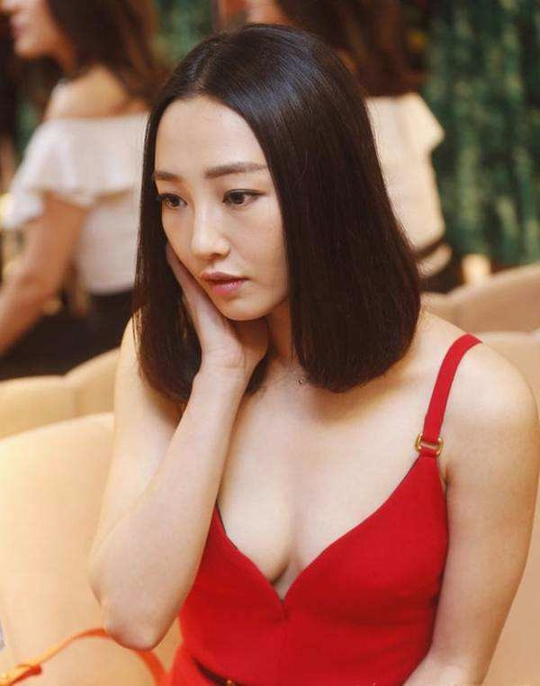 白百何被称为女版陈冠希,白百何为什么被网友称女版